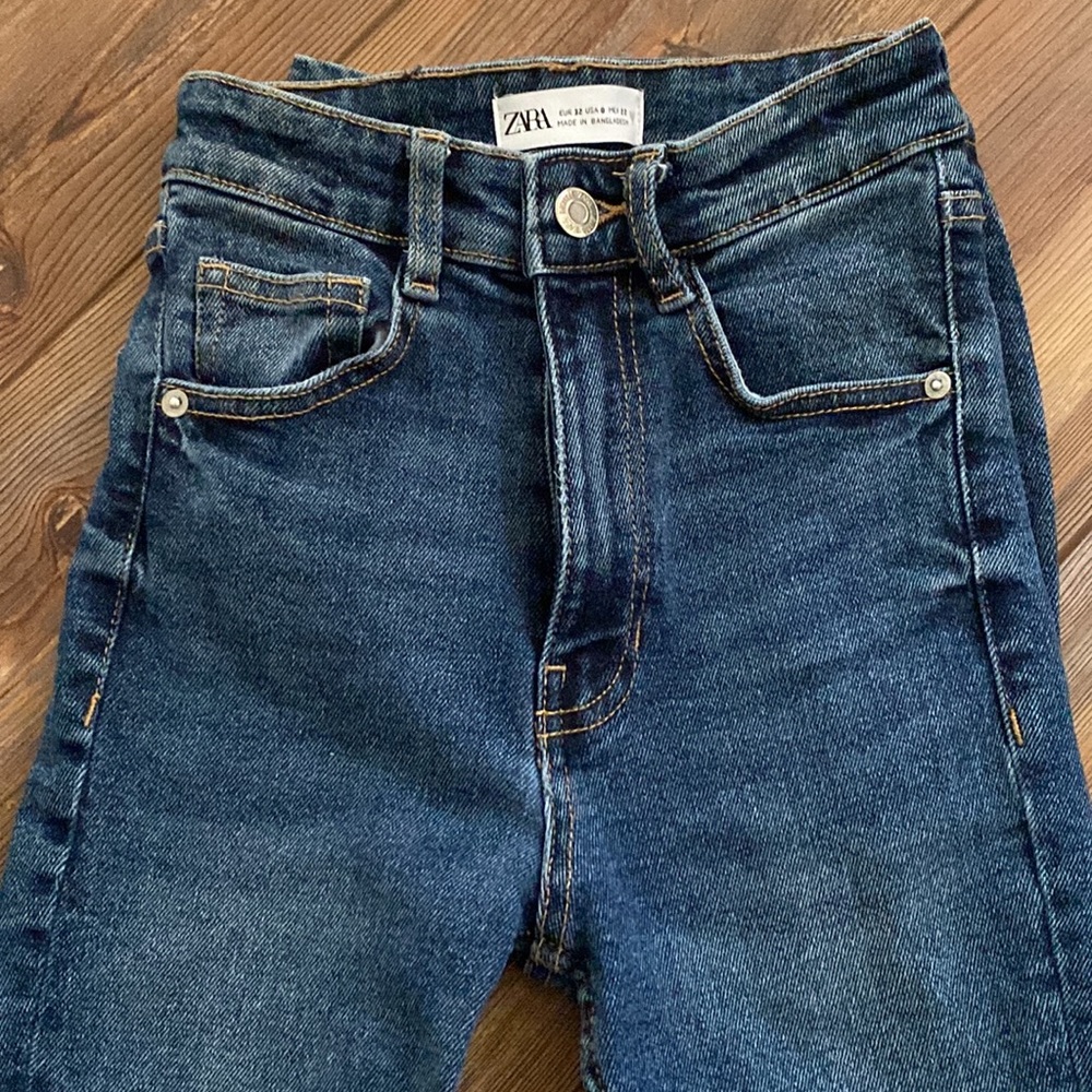 Zara High Rise Skinny - Picture 2 of 4